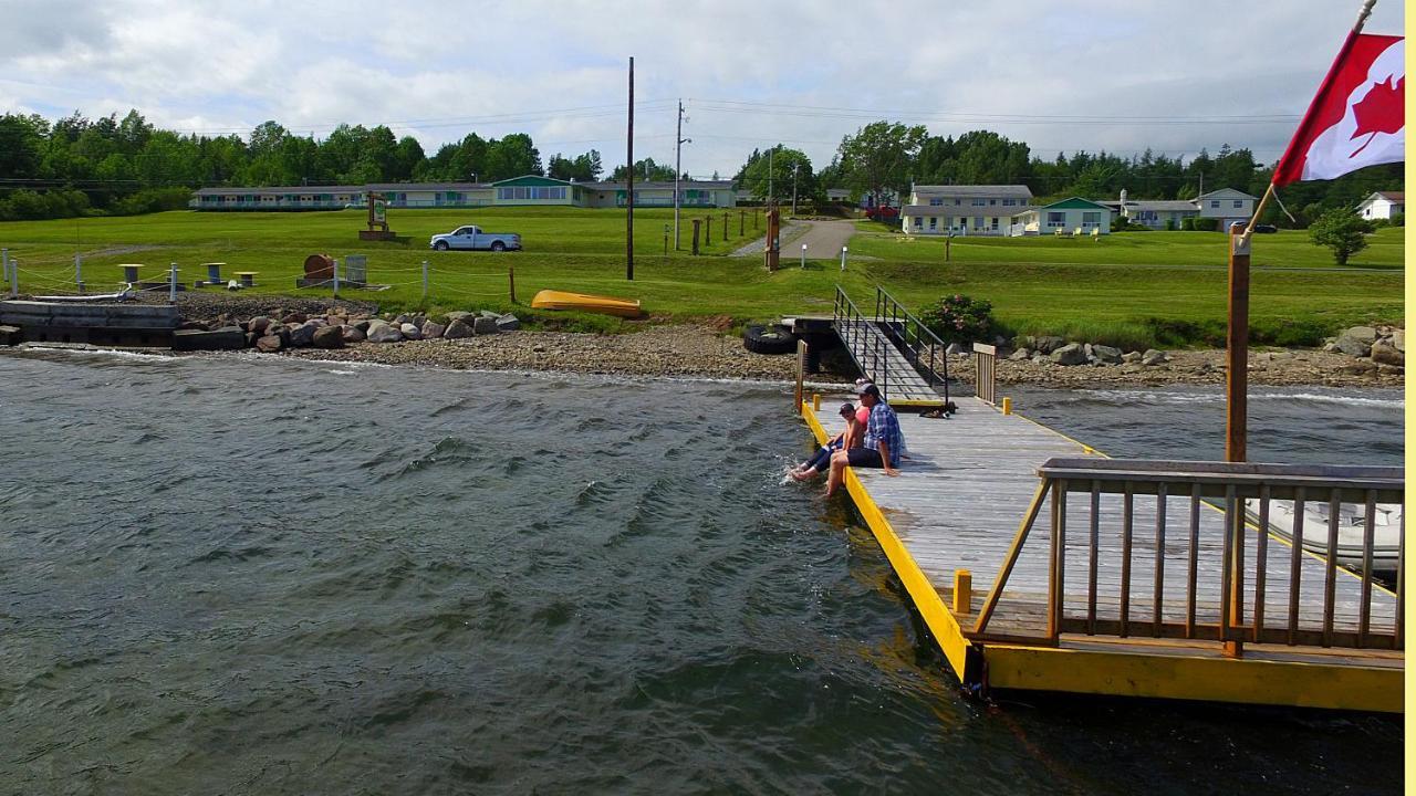 Cabot Trail Motel Baddeck Inlet Kültér fotó