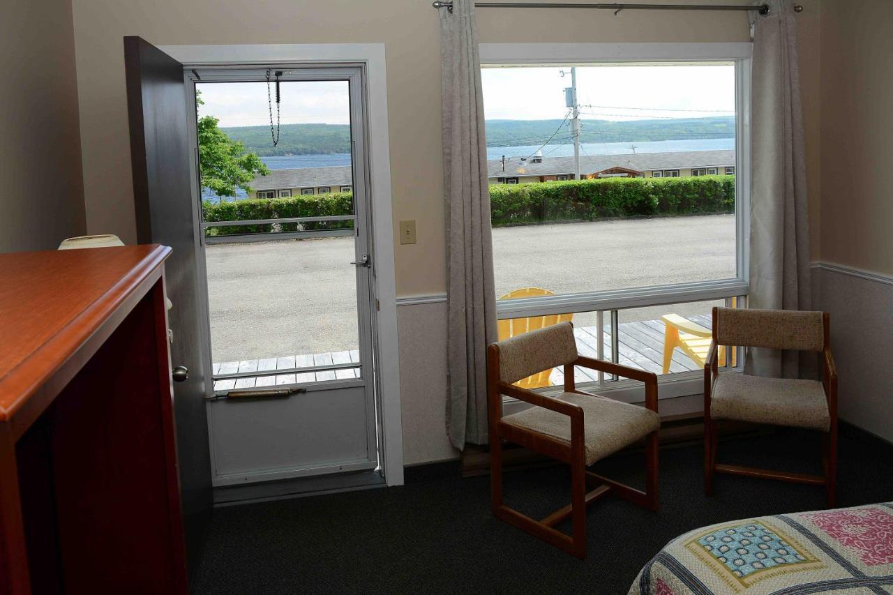 Cabot Trail Motel Baddeck Inlet Kültér fotó